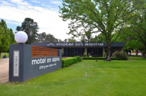 Отель Myrtleford Motel on Alpine  Миртлфорд